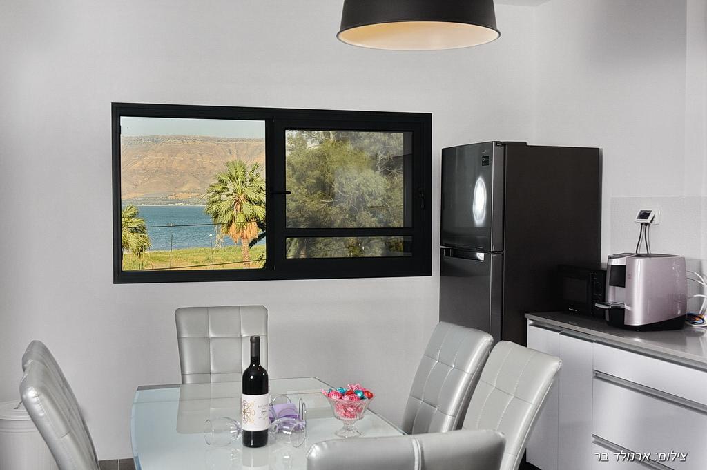 בקתה מקום טוב באמצע Villa Kinneret Ngoại thất bức ảnh